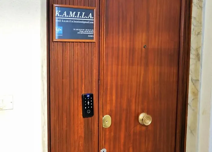 Kamila ゲストハウス バーリ
